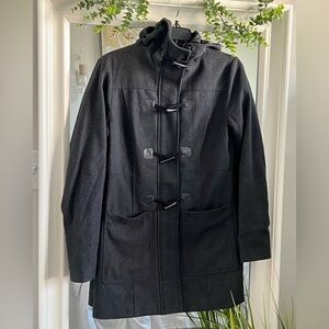 Women’s 3/4 length gray coat SZ S
